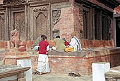 Varanasi, Lalita Ghat, Nepali Temple 